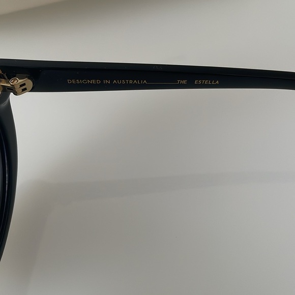 BANBÉ The Estella Black Sunglasses. New With Case. - Picture 3 of 9